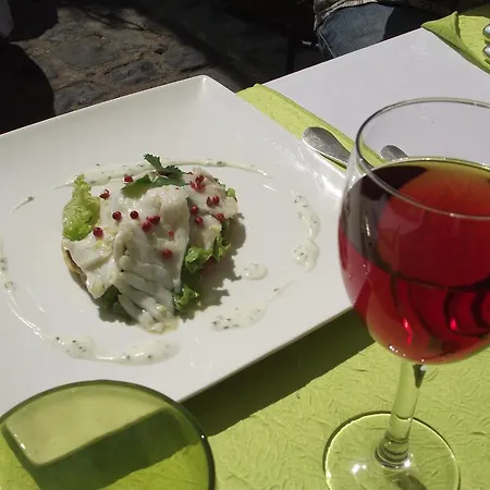 Logis Des Saveurs 2*